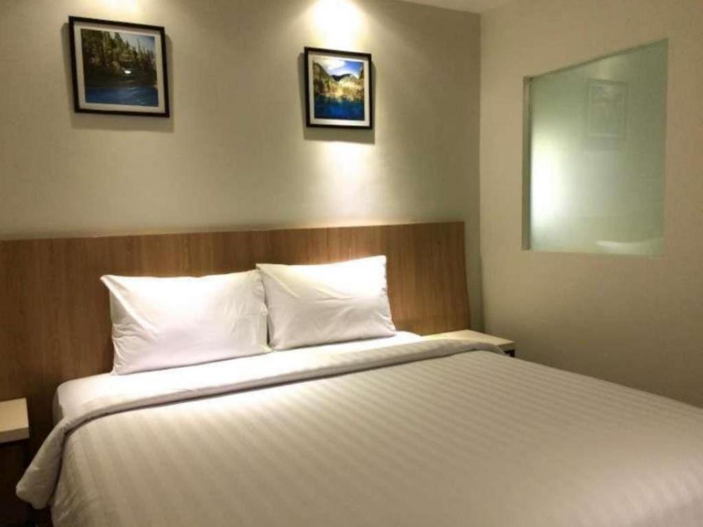 Hart Hotel Arjuna Mataram Extérieur photo