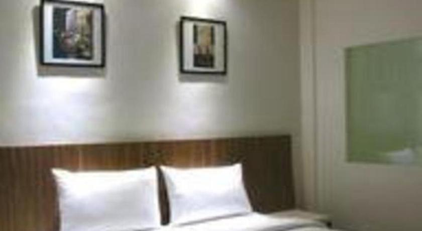 Hart Hotel Arjuna Mataram Extérieur photo