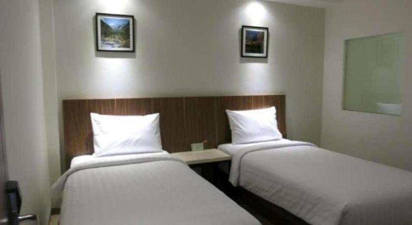 Hart Hotel Arjuna Mataram Extérieur photo