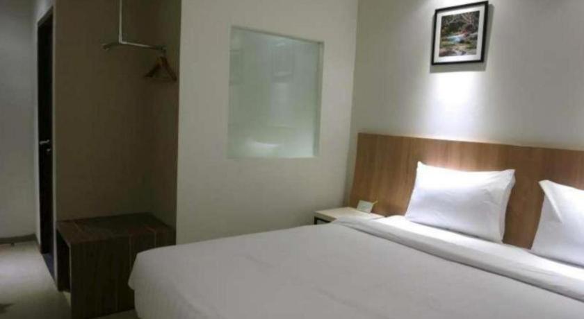 Hart Hotel Arjuna Mataram Extérieur photo