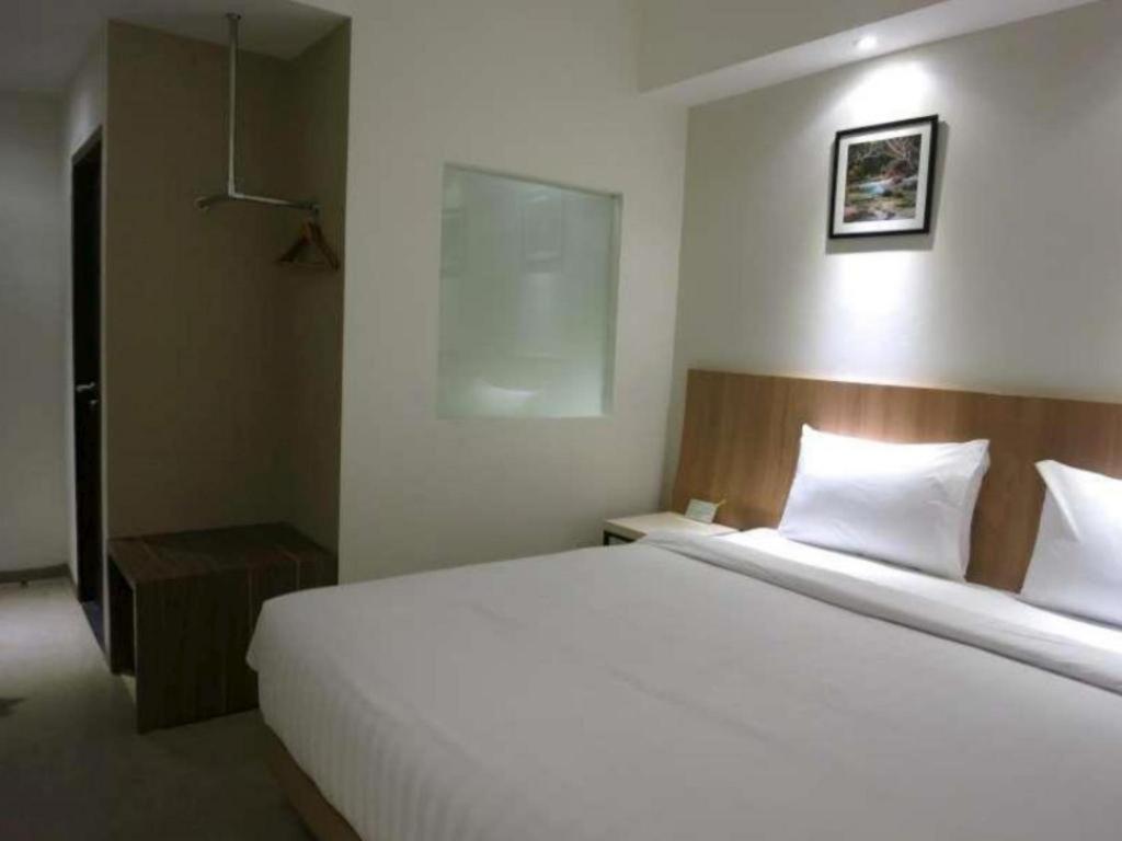 Hart Hotel Arjuna Mataram Extérieur photo