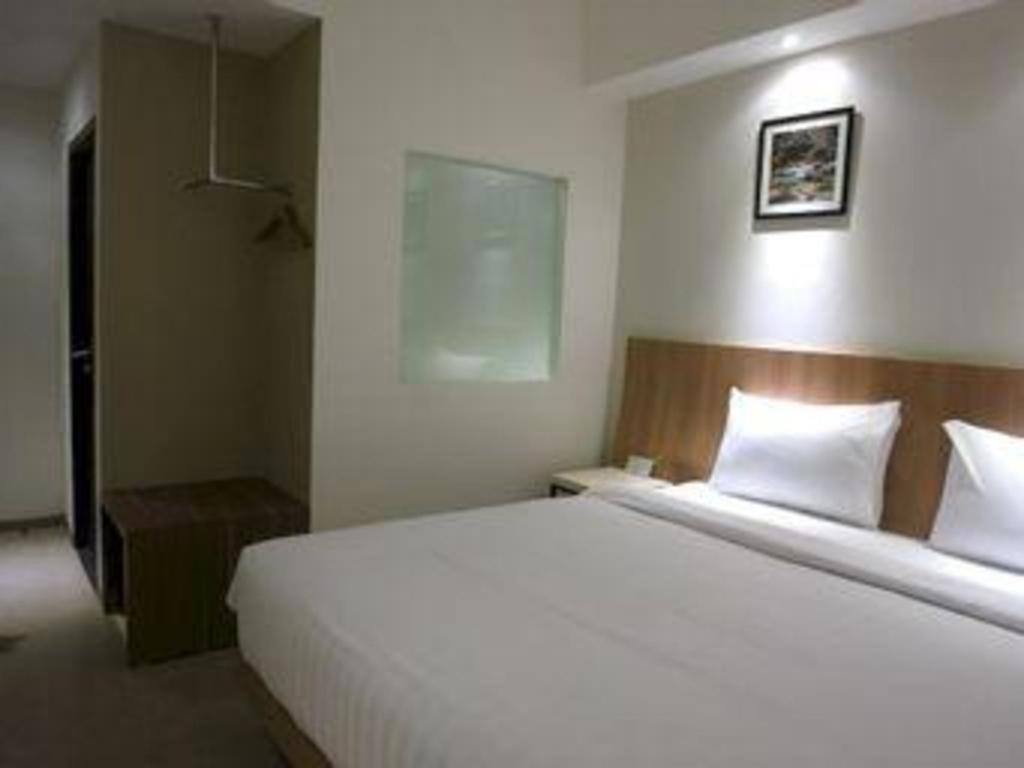 Hart Hotel Arjuna Mataram Extérieur photo